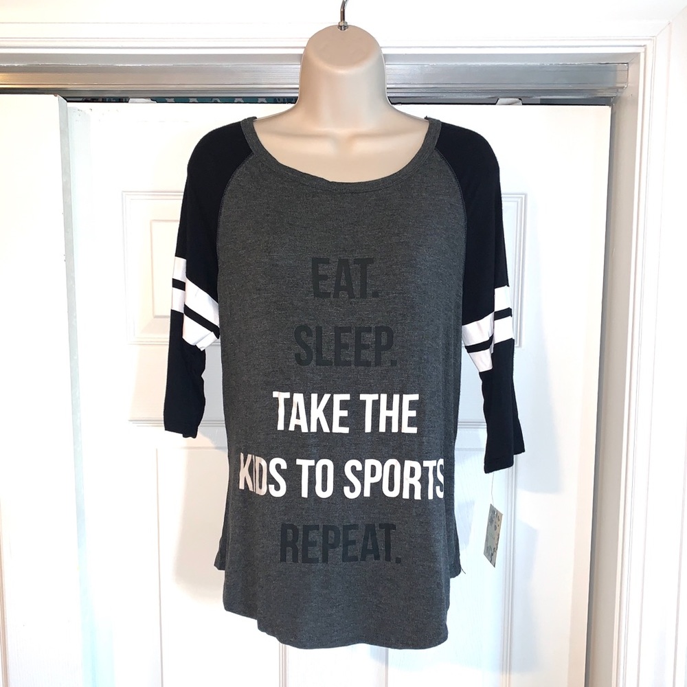 NWT Sports Mom quote baseball tee shirt L